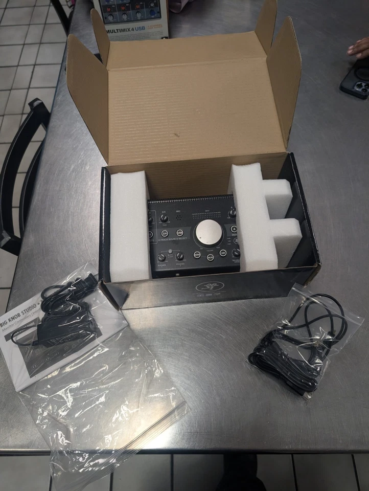 Mackie Big Knob Studio Monitor Controller Interface - Image 3 of 4