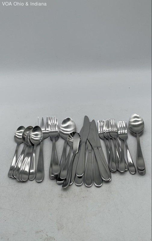 Stainless Steel Flatware Set 40pc Modern Rounded Design Service for 5