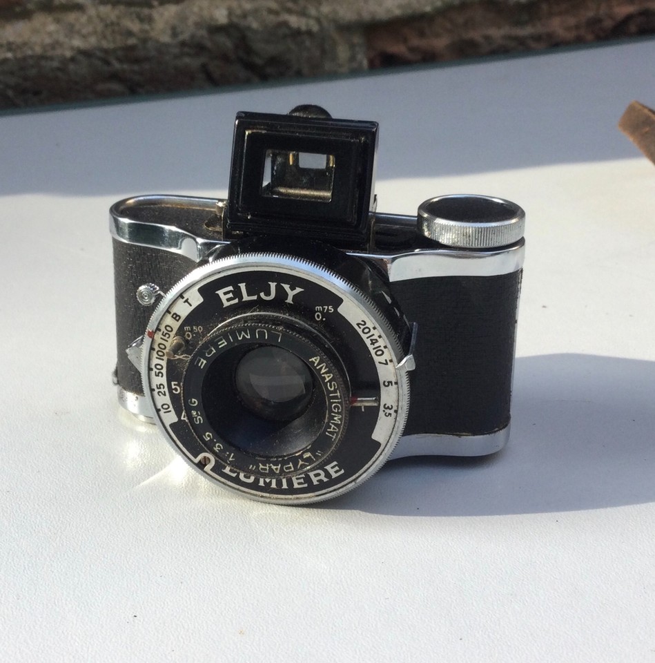 Appareil Photo Miniature LUMIERE ELJY - Premier Modèle 1937 - Occasion