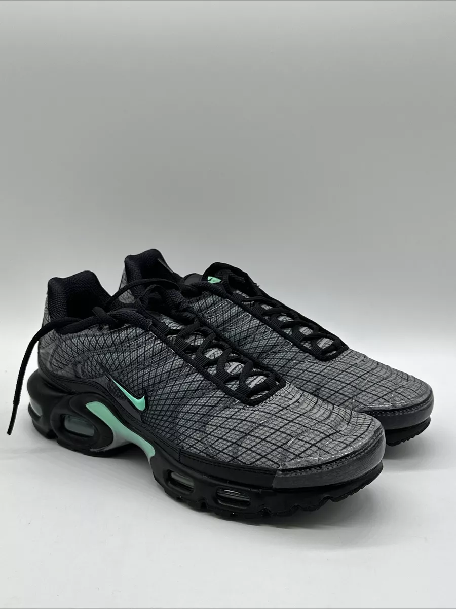 Nike Air Max Plus TN1 Grid Quads Green Glow FB3351-001