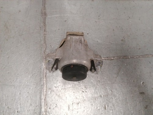 JAGUAR XF X260 2.0D 2015 - 2019 ENGINE MOUNT BRACKET GX63-6A003-LB - Picture 6 of 7