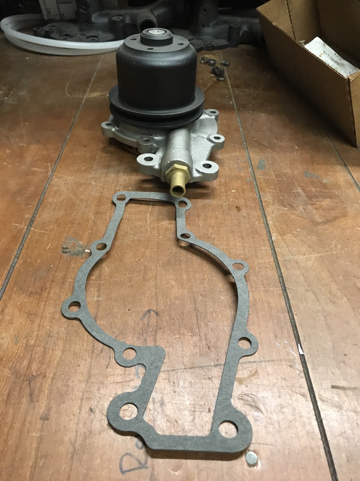 ORIGINAL ASTON MARTIN DB4, DB5, DB6, DBS6 1958-1971 WATER PUMP REBUILT/EXCHANGE