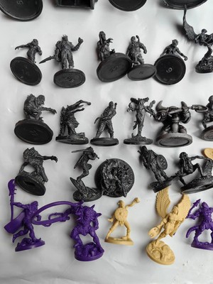 Monster Warrior Miniaturen Set Brettspiel Figuren Modell Figuren Green Horde