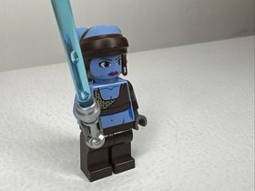 Lego Aayla Secura 8098 - Lego Minifigure SW0284 Set 8098 - Large Eyes