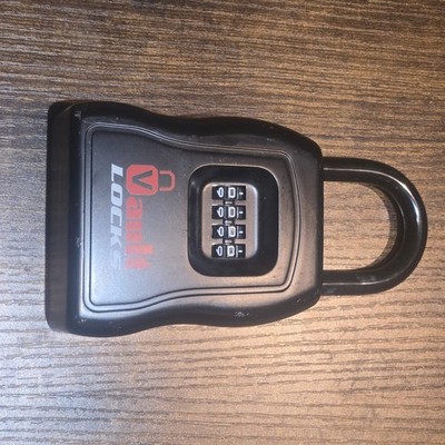 Vault Locks Key Storage Box Unisex OS Black Excellent 4-Digit Combination Lock