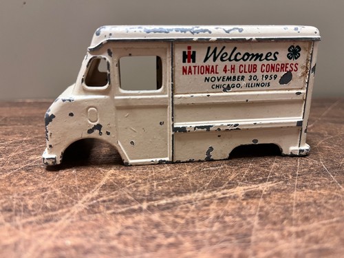 RARE 1959 Metro-Mite Diecast International Harvester 4-H Club Delivery Van Bank