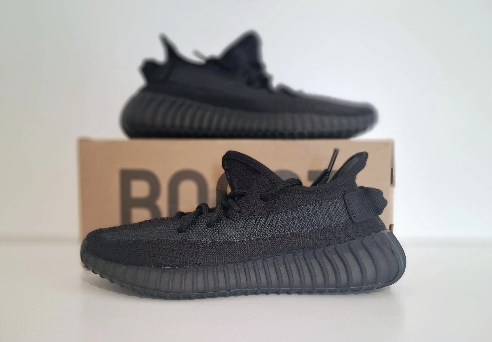 Adidas Yeezy Boost 350 V2 Onyx taglia UK 5 5 US 6