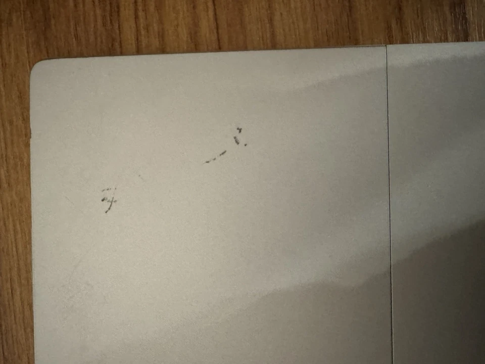 Microsoft Surface Pro 5 (2017) – Intel i7 / 8GB / 256GB – Fully Working - Image 4 of 4