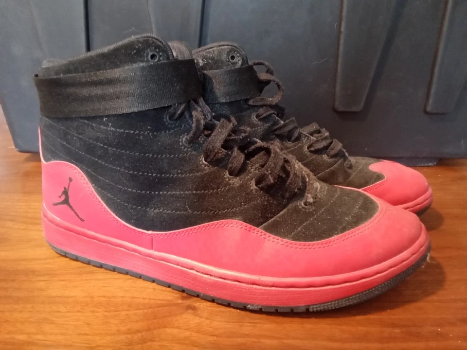 Nike Jordan KO 23 Talla 11 (AR4493-006) Hombre Negro/Gimnasio Rojo-Negro Foto 4 de 4