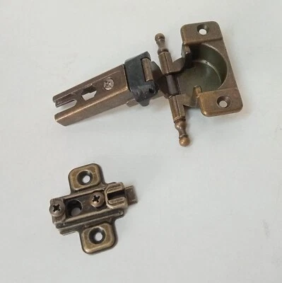 VI.TEL CERNIERA + BASETTA PER MOBILI APERTURA 270° SCODELLINO Ø 35 COLLO 00 BRONZATA