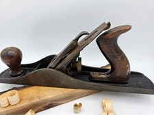 Vintage Stanley Bailey No. 5 Wood Plane Type 18 1946-1947 Sharp Made in USA