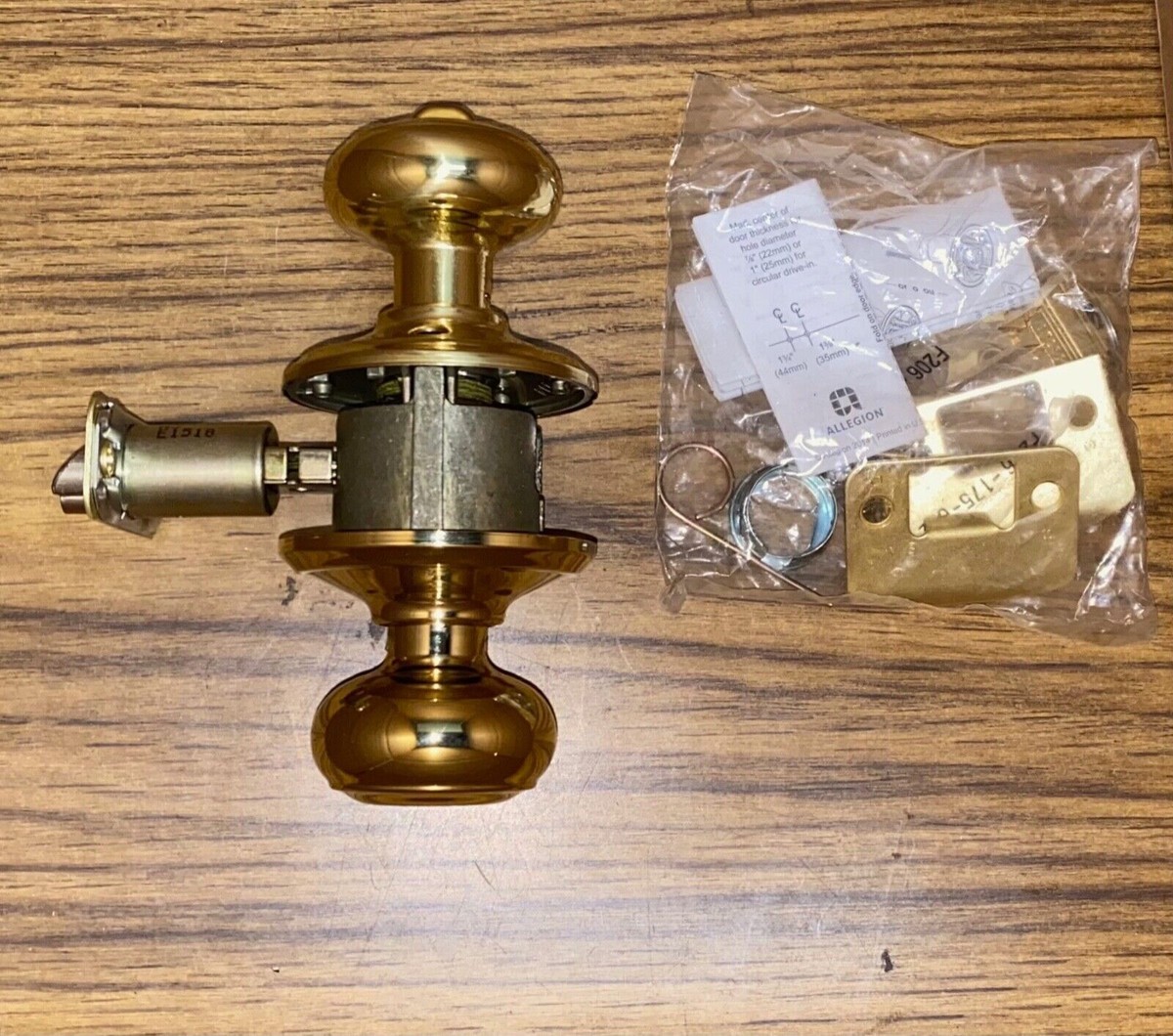 Schlage Georgian Bright Brass Keyed Entry Knob F51a Geo 505 605