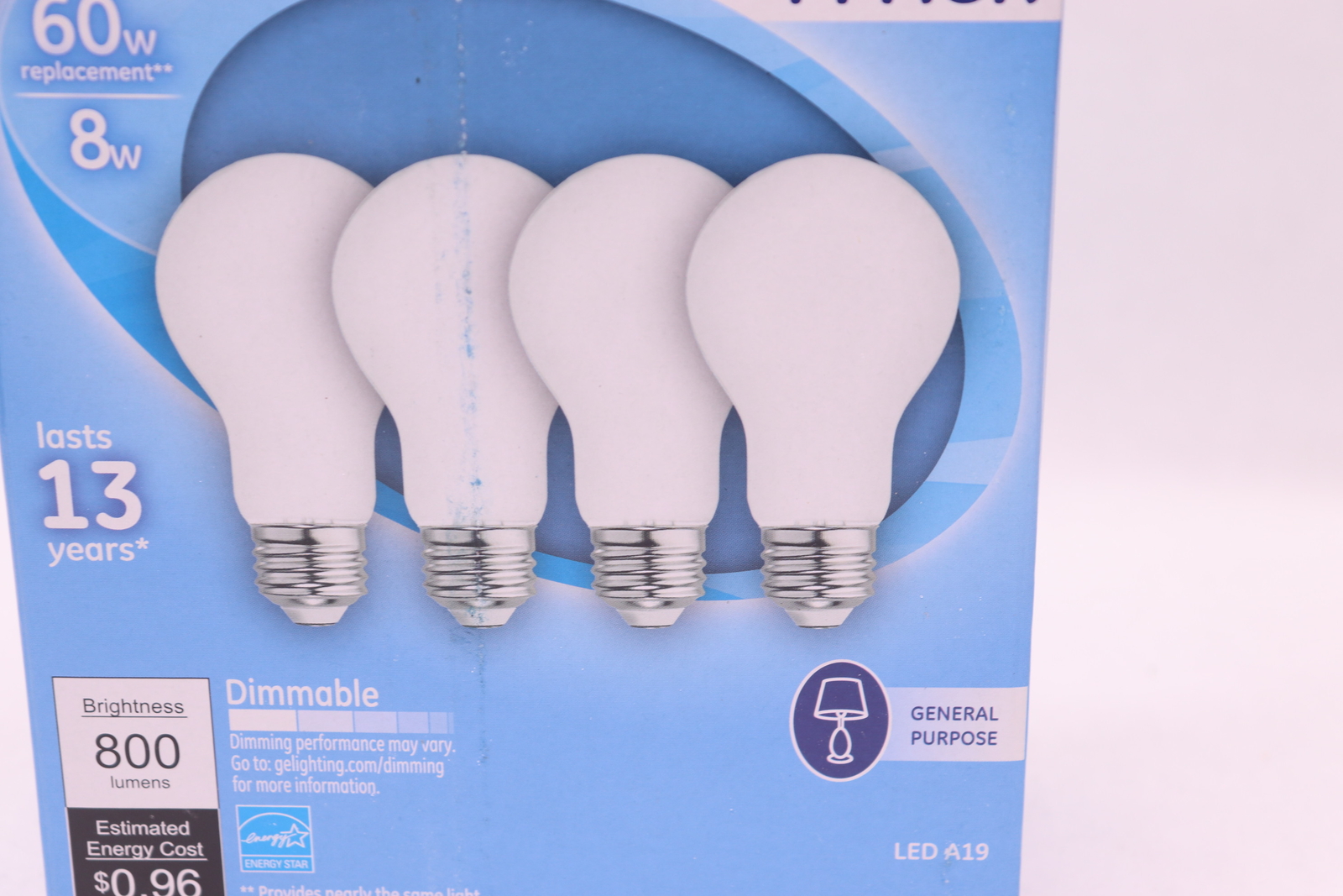 (4-Pk) General Electric LED Light Bulbs Frosted Daylight 8W 750 Lm 93098314