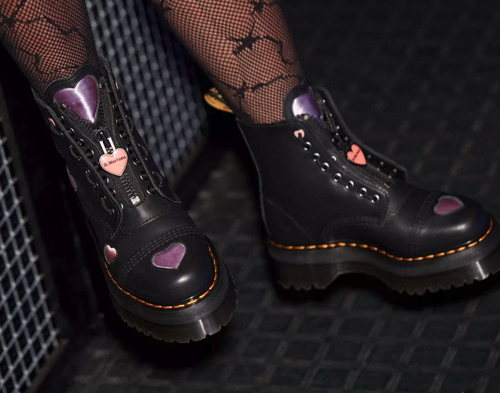 Dr. Martens Sinclair Heart ❤️ Platform Boot MSRP$240 Unique