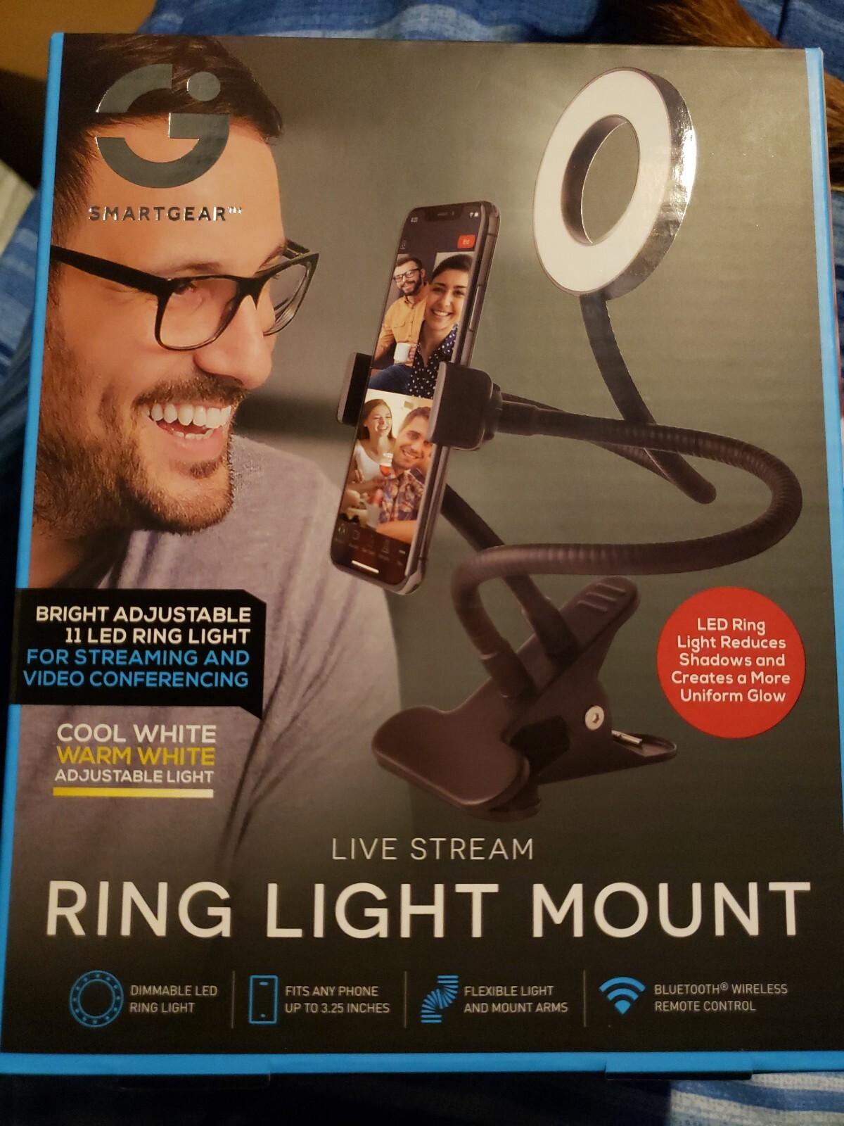 Smart Ring Light with Phone Mount and Remote for Hands-Free Use-image