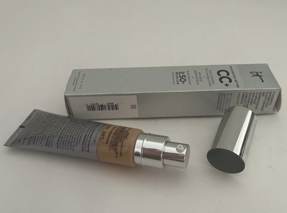 It Cosmetics SPF 50 CC+ Color Correcting Full Coverage Cream LIGHT MED 1.08oz(d) - Image 3 of 4