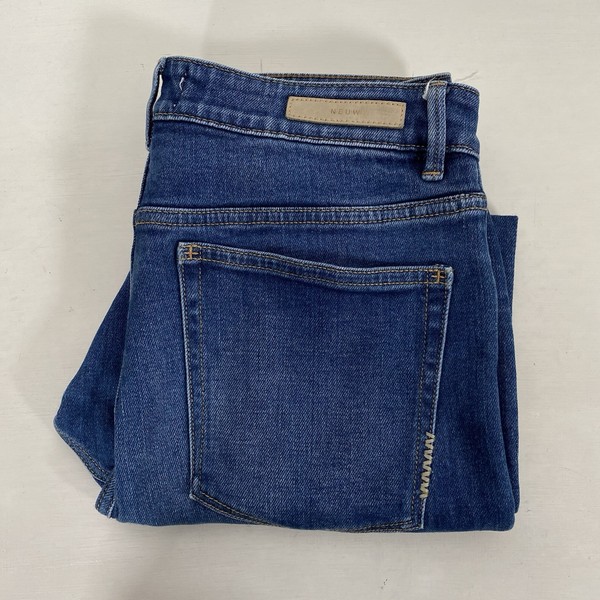 Neuw Womens Marilyn Blue High Rise CutOff Stretch Cropped Jeans Size 30 Verygood