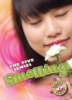 Lisa Owings Smelling (Taschenbuch) Five Senses (US IMPORT)