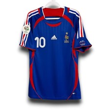 Zinedine ZIDANE - France / Portugal - - 1/2 Finale Coupe du Monde... News Photo