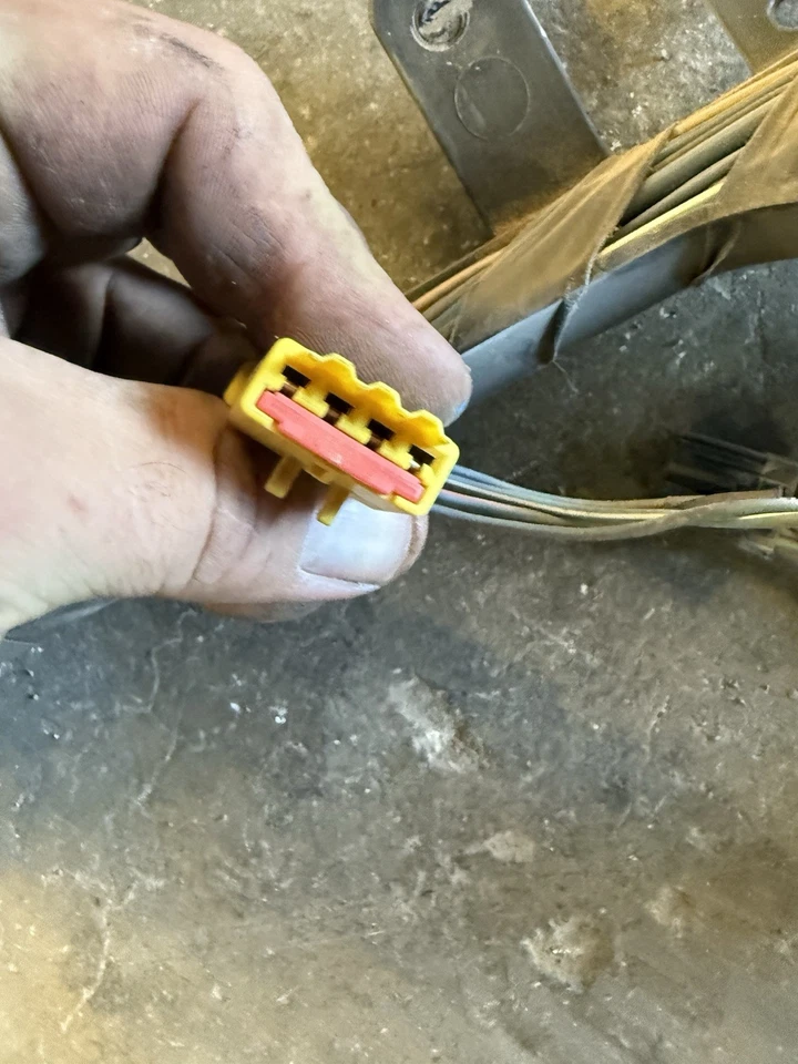 Chicote de fios de painel interno Dodge Ram 2500 3500 fabricante de equipamento original 2005 56051209AB - Imagem 4 de 4