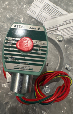 NEW IN BOX Asco 8353J39V Solenoid Valve 1 1/2'' NPT 2-Way Normally Closed 24VDC