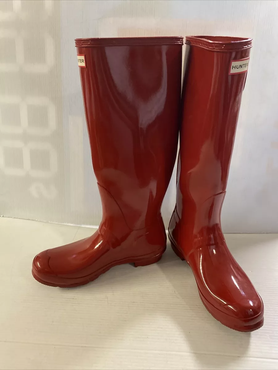 Hunter rain boots clearance cracking