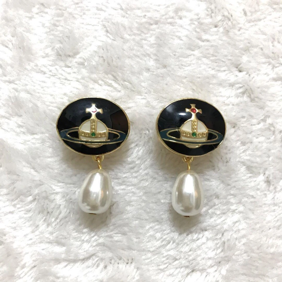 Vivienne Westwood Ohrringe Pierce Emaille Knopf Perle 2fach gold schwarz OHNE BOX
