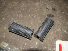 HONDA c100 ca100 c102 s90 qa50 s65 cm91 Front Foot Peg Footrest Rubber pair