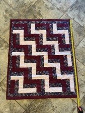 Finished Hand Stitched Quilt Multicolor Burgundy 48  x40  