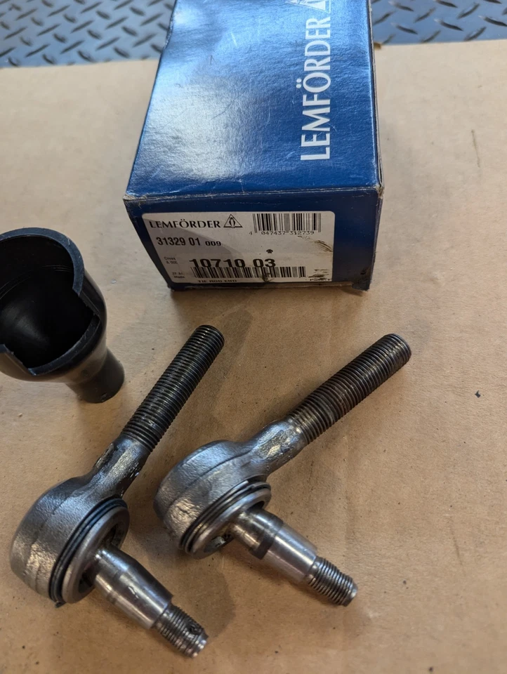 Porsche 911 914 NUEVO Par de extremos de varilla de amarre Lemquire EN CAJA ORIGINAL Foto 2 de 4