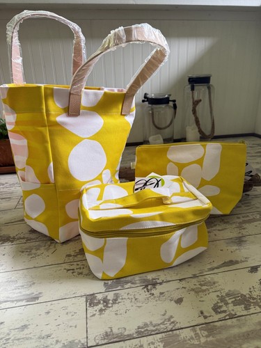 Donna Gorman See Design Tote Bag, Train Case and Travel Pouch Se