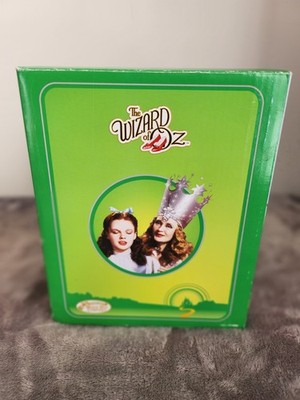 Vintage Wizard of Oz musical snow globe