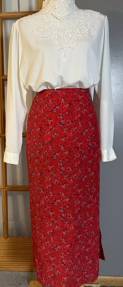 Maxi Falda Roja Floral Mujer Talla 26/28 Cintura Elástica Abertura Alta Cottagecore Carrera Foto 2 de 4