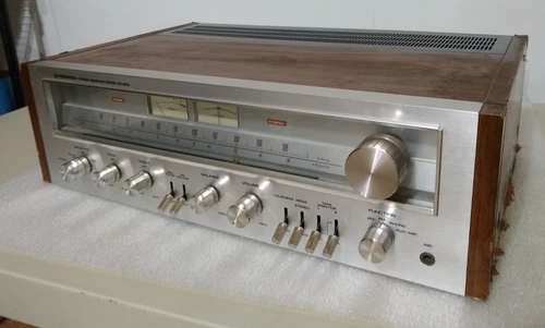 Vintage Pioneer SX-650 AM/FM Stereo Receiver - Please read