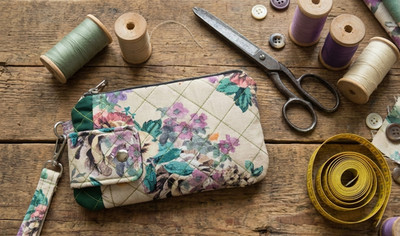 Handmade Quilted Floral Clutch Bag Green Oxford Padded Tech Pouch Organizer OOAK