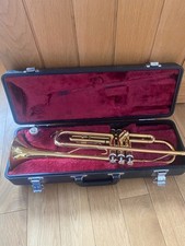 Yamaha YTR1335 Trumpet With Mouthpiece And YAMAHA Case 