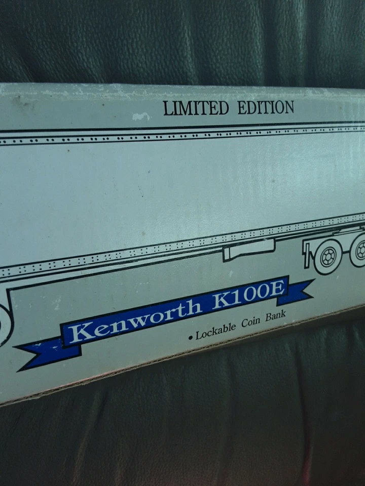 Kenworth K100E Limited Edition 1/64 Scale Hoover Semi Tractor & Trailer Bank  EC - Image 2 of 4
