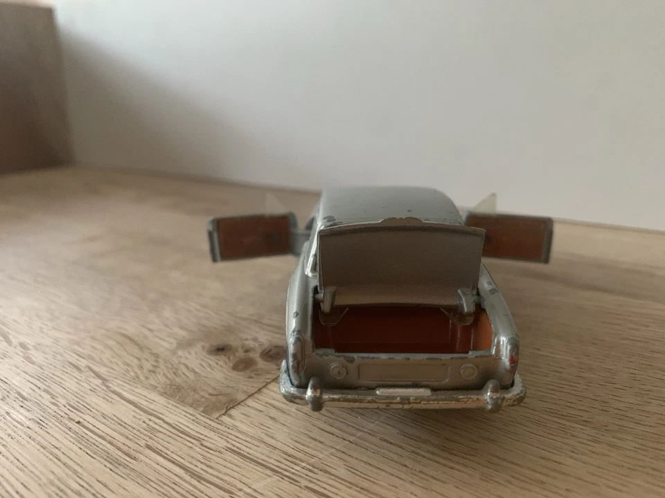 CORGI TOYS, ROLLS ROYCE SILVER SHADOW MULLINER - Bild 3 von 4