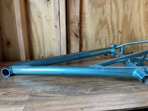 Vintage GT Zaskar Turquoise Anodized 26 Wheel Frame Size 16 Blue Ano - Picture 8 of 10