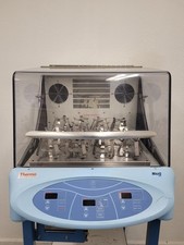 Thermo Scientific MaxQ 4000, SHKE4000 Bench-Top Refrigerated For Parts