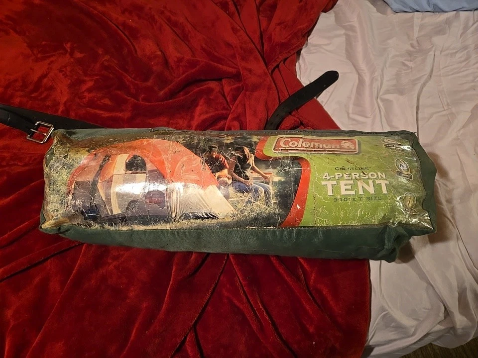 Coleman Crestline tent 4 person