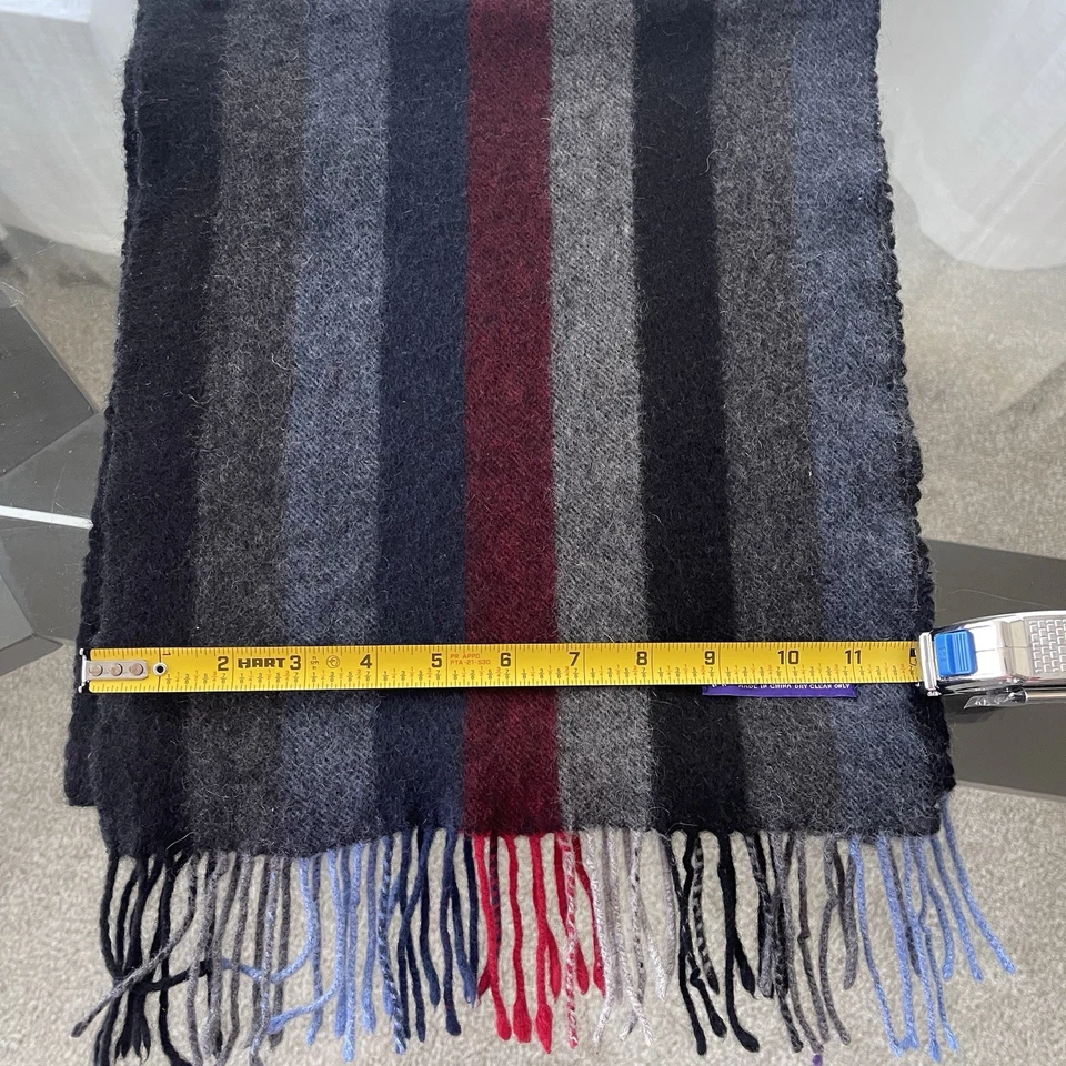 Cachecol ALAN FLUSSER 100% CASHMERE CINZA AZUL VERMELHO LISTRADO PADRÃO PERFEITO ESTADO - Imagem 3 de 4