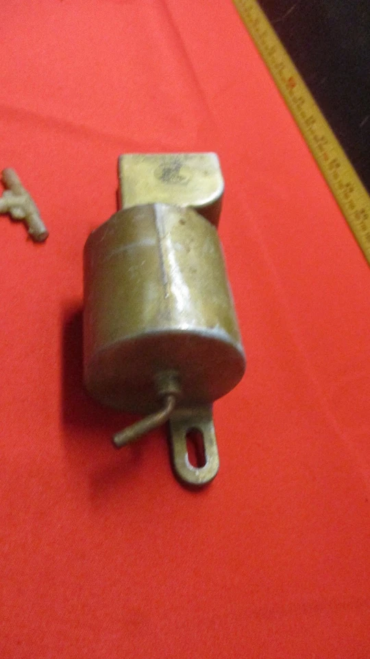 Oldsmobile Cutlass 442 1968 1969 Supreme maletero pestillo actuador de vacío Foto 2 de 3