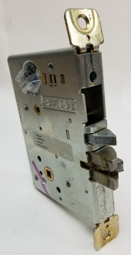Schlage L9050LBLB LLL RH Office Mortise Lockset Lock Body 1 3/4 DR NEW - Picture 9 of 9