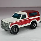 VTG 1980 Hot Wheels White Ford Bronco w/ Red Cap & Motorcycle On Back Northshore