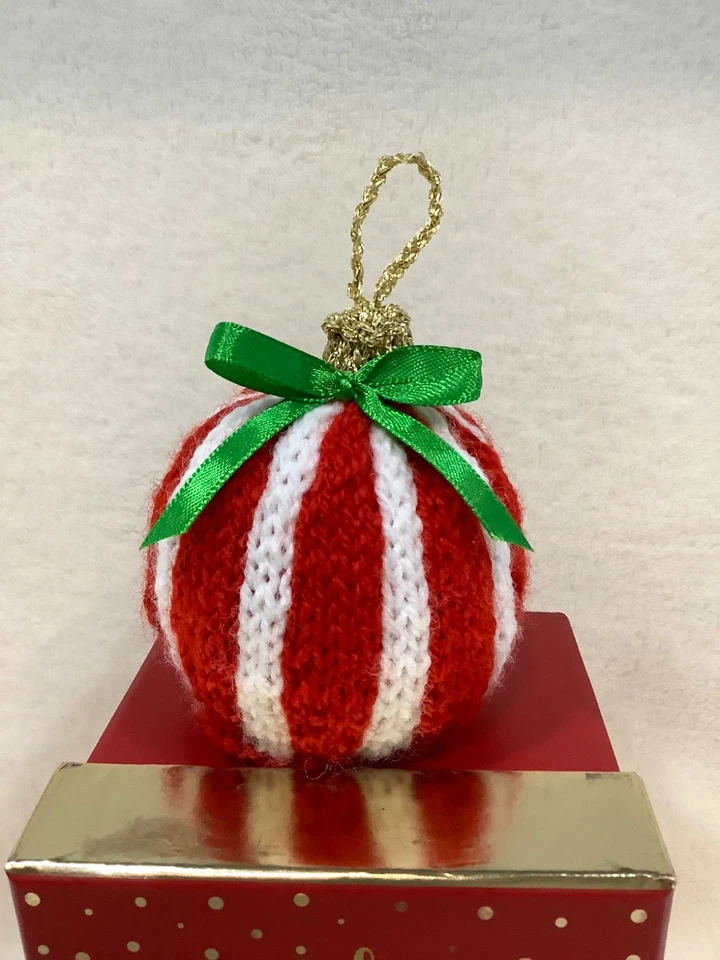 Christmas Bauble Chocolate Orange  Covers KNITTING PATTERN  King Cole DK yarn - Image 3 of 4