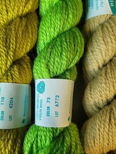 26 Skeins Of Bucilla Crewel Wool Yarn New Old Stock Yellows, Greens, Blues - Picture 7 of 16
