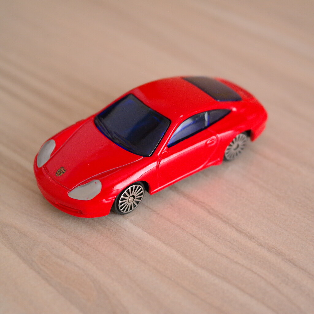 マイストMaisto 1:24 1997 Porsche 911 Carrera DIE-CAST CARS Toy cars 1/24 Porsche 911 Carrera(1997) NEW w