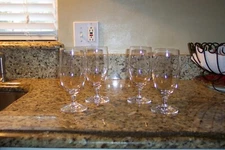 IC INN CRYSTAL WATER - ICE TEA GOBLETS - CLEAR GLASSES EXCELLENT CONDITION 