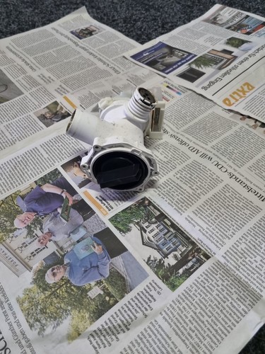 WASCHMASCHINE  XWE 91483 INDESIT  Pumpe Laugenpumpe